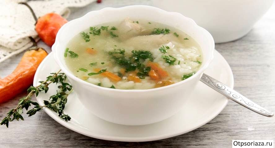 Куриный бульон с рисом Куриный бульон с рисом и зеленью