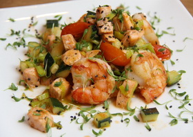 Креветки с овощами Креветки с овощами