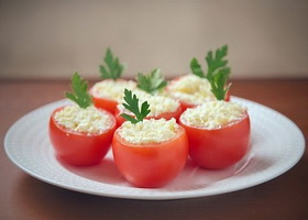 Помидоры с сыром Помидоры с сыром