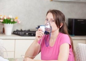 Паровые ингаляции, небулайзером и ингалятором Паровые ингаляции, небулайзером и ингалятором