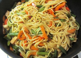 Паста с овощами Паста с овощами